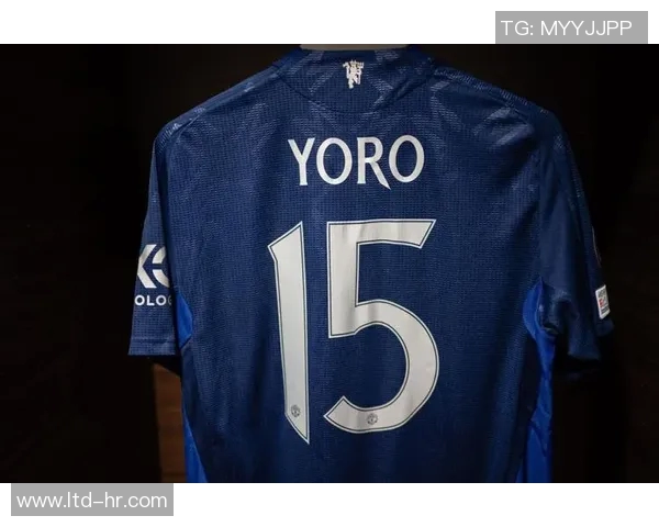 足球明星与他们的球衣背后的故事与传奇时刻探索