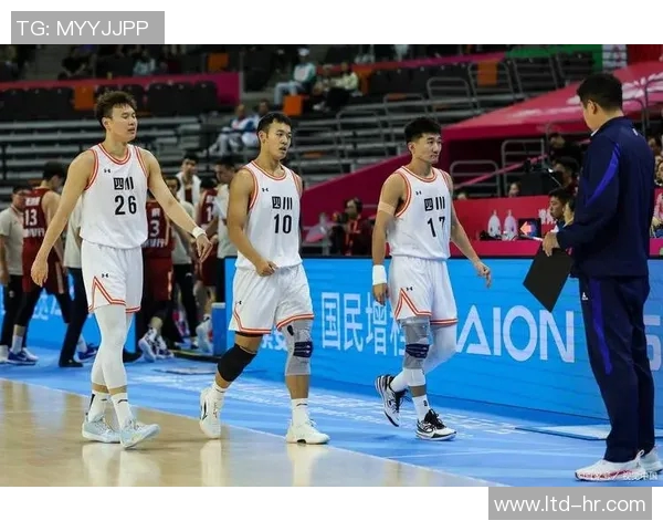 CBA季前赛精彩回顾山东对阵山西全场录像分析与亮点总结